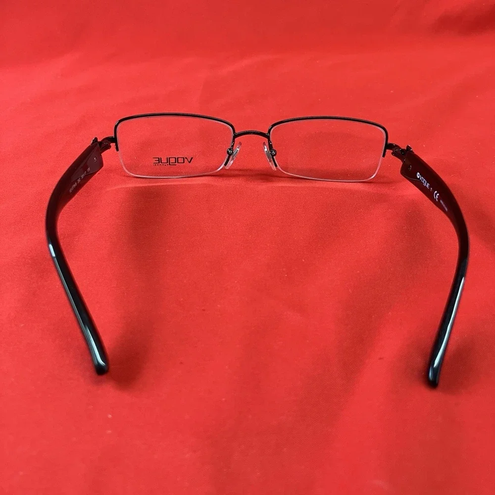 Vogue Eyeglasses Heart Frames Only / Women / VO 3779-B 352 /53 17 135 / Demo /#2